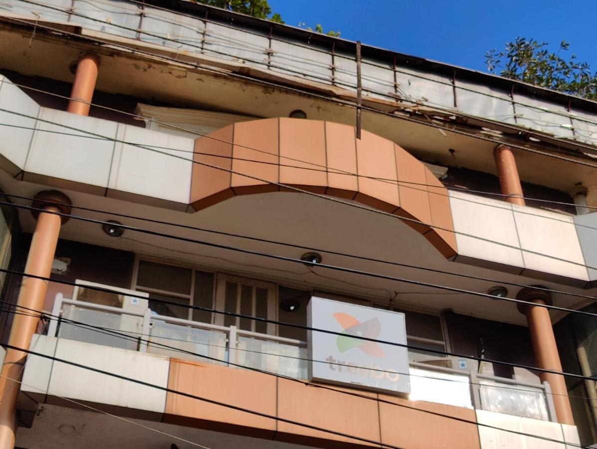 The Sentinel Suites Bed & Breakfast New Delhi